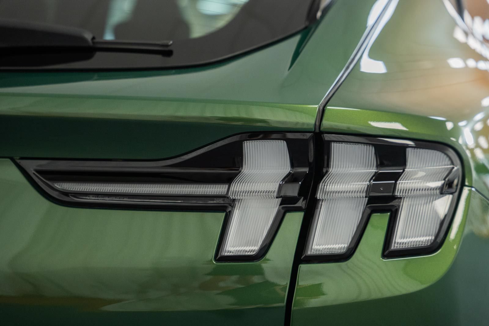 Certified 2025 Ford Mustang Mach-E Premium AWD/4WD image 7