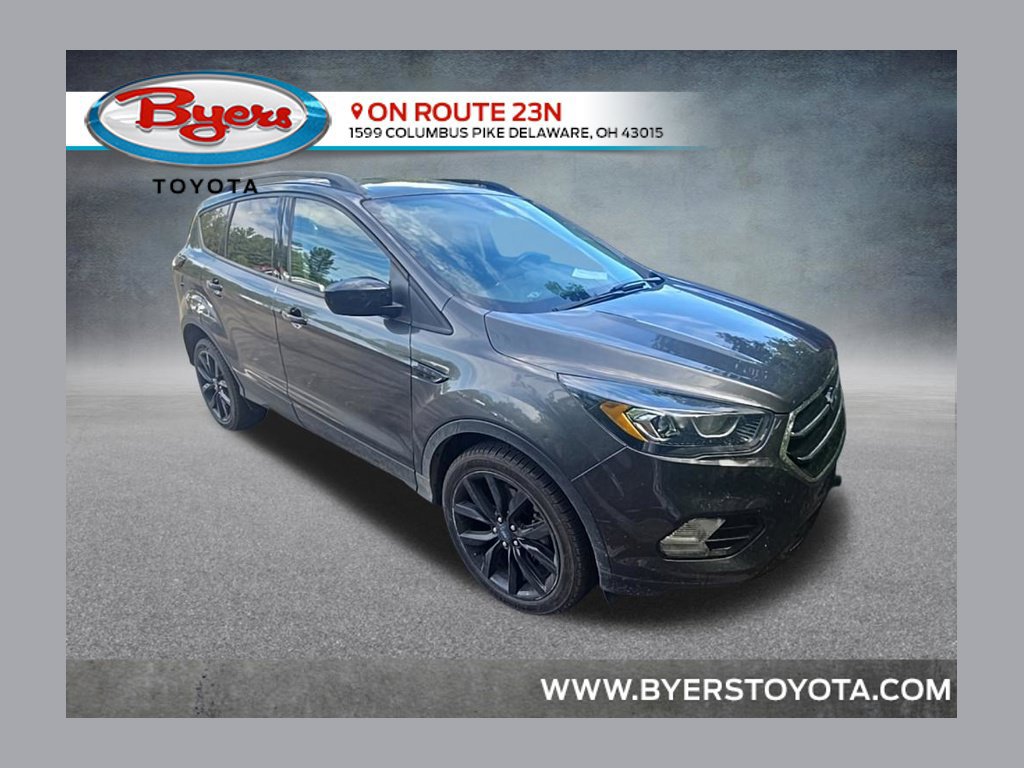Used 2018 Ford Escape SE w/ SE Sport Appearance Package AWD/4WD image 1