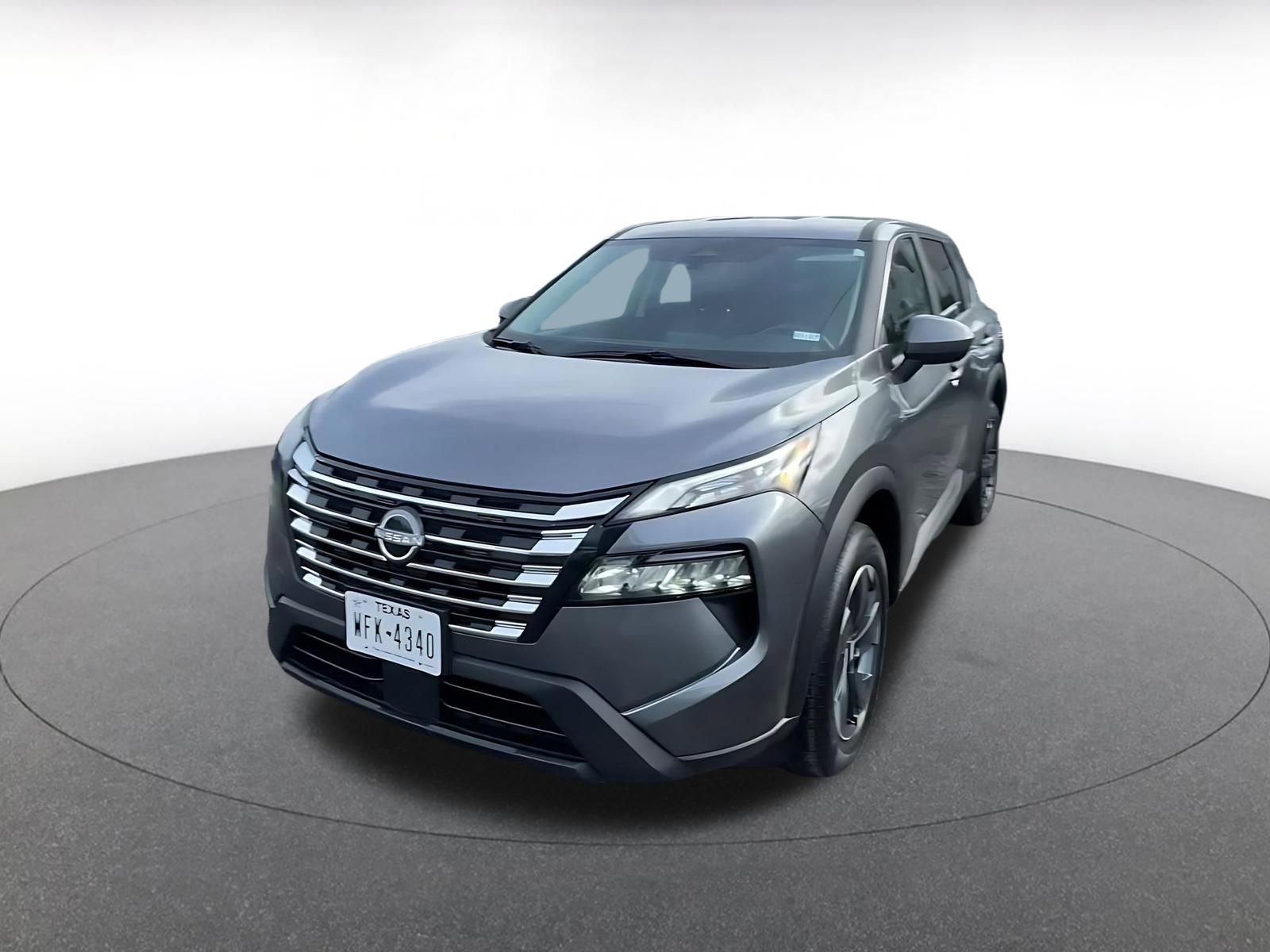 Used 2025 Nissan Rogue SV image 7