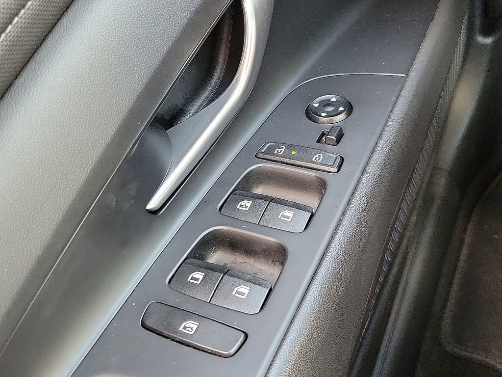 Used 2024 Hyundai Elantra SEL w/ Convenience Package image 13