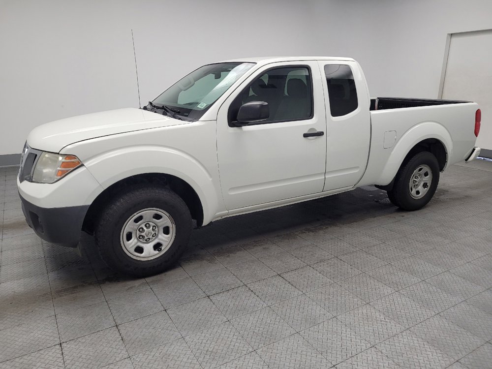 Used 2018 Nissan Frontier S RWD image 2