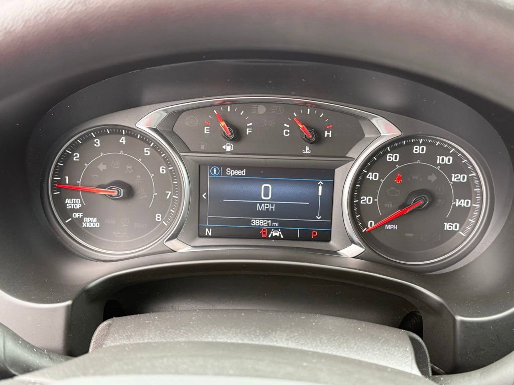 Used 2024 GMC Terrain SLE image 17