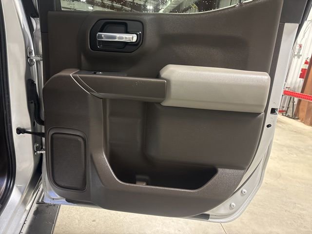 Used 2021 Chevrolet Silverado 1500 LT w/ Bed Protection Package image 7