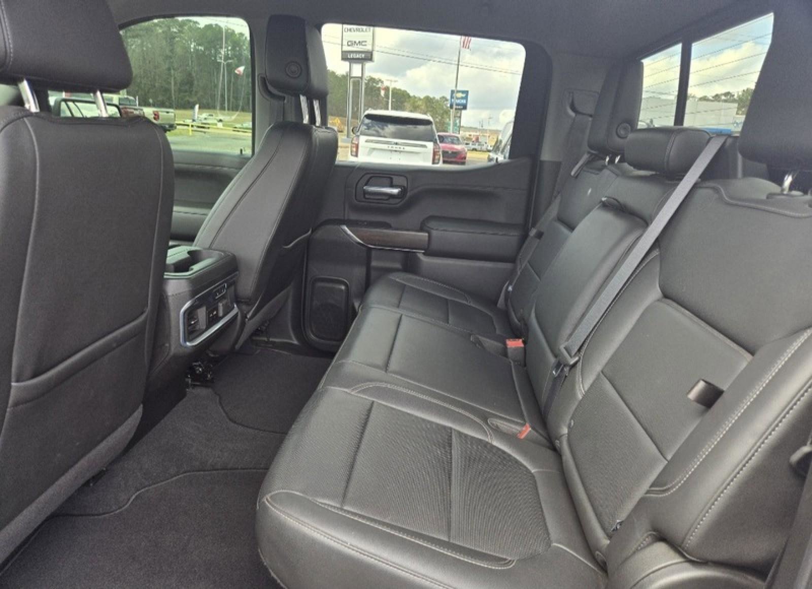 Used 2021 GMC Sierra 1500 SLT w/ SLT Premium Plus Package image 24