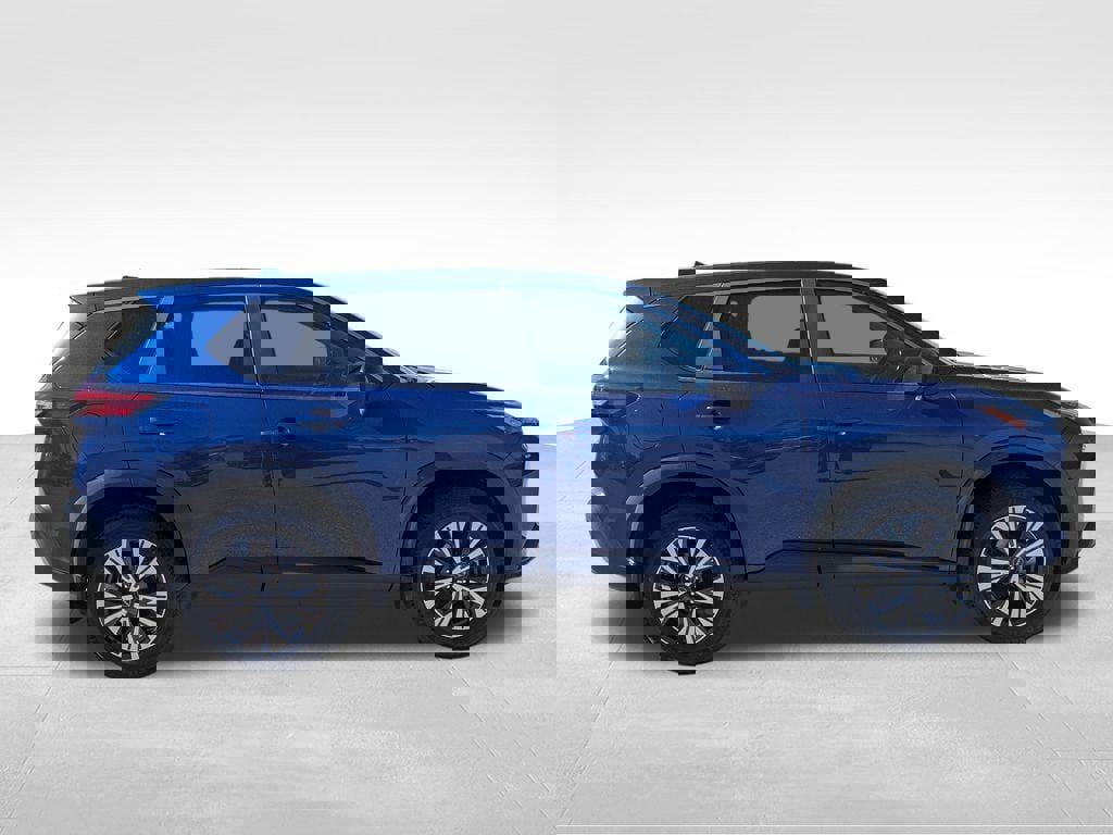 Used 2023 Nissan Rogue SV image 3