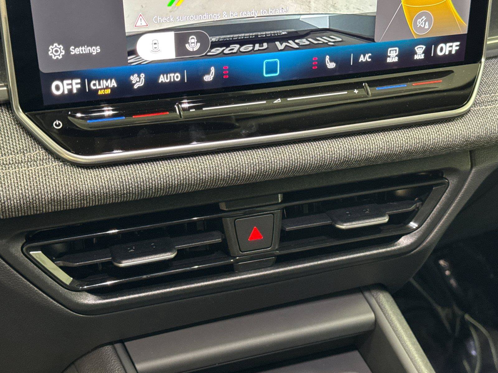 New 2026 Volkswagen Tiguan S FWD image 19