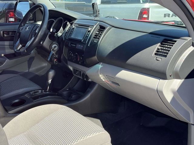 Used 2015 Toyota Tacoma PreRunner w/ Convenience Package RWD image 23