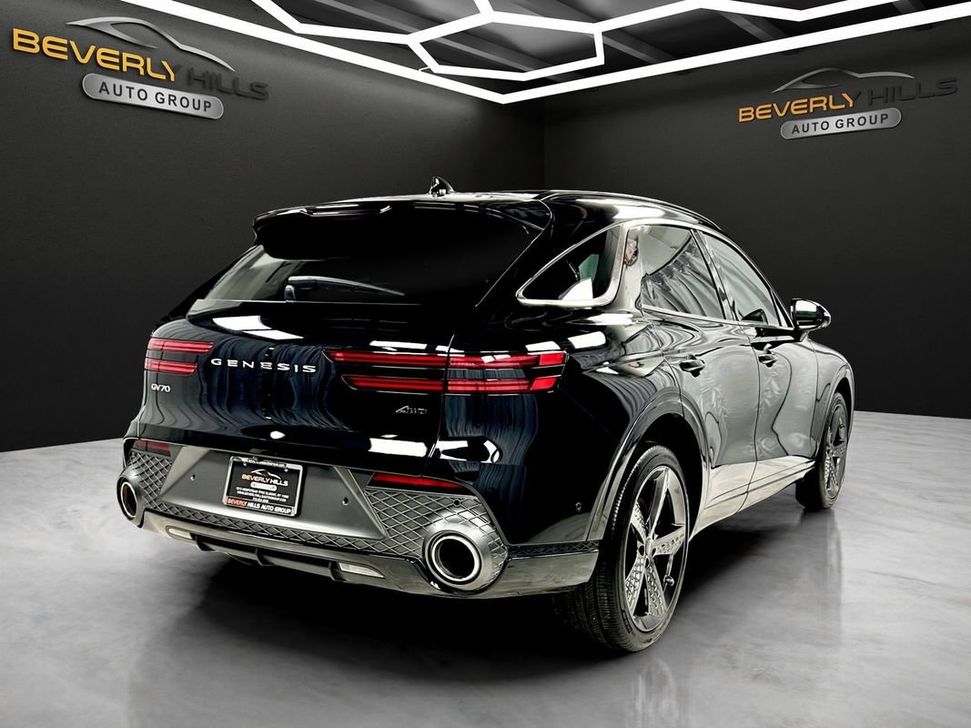 Used 2023 Genesis GV70 2.5T w/ Sport Prestige Package image 5