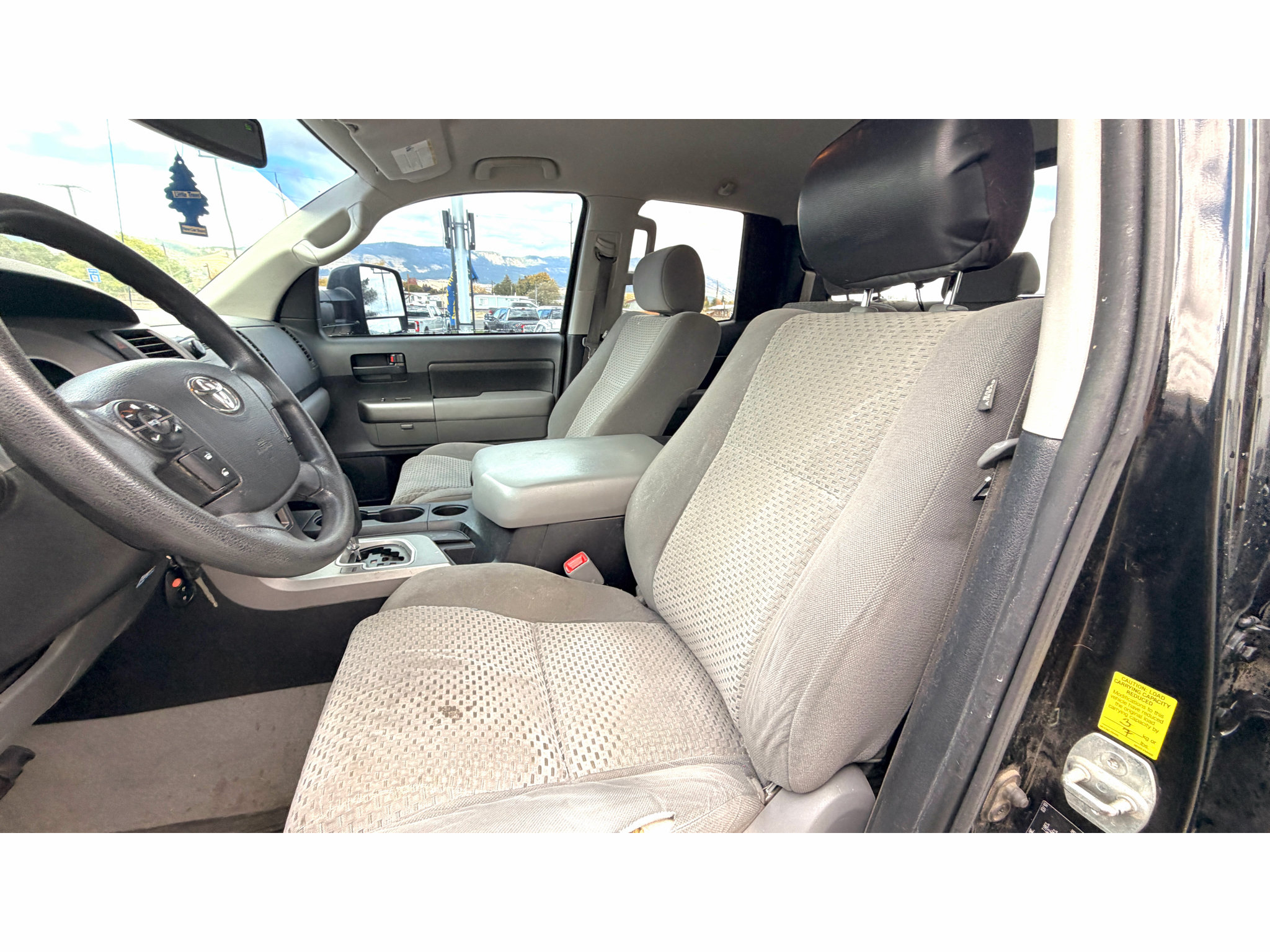 Used 2010 Toyota Tundra 4x4 Double Cab w/ TRD Off-Road Pkg image 18