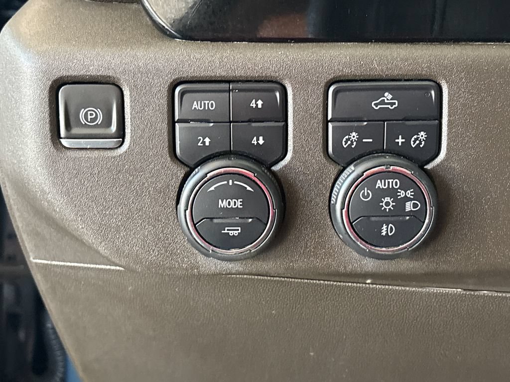 Used 2024 Chevrolet Silverado 1500 RST AWD/4WD image 44