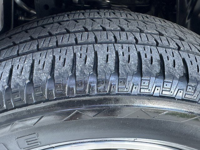 Used 2021 Nissan Armada SL w/ Captain's Chairs Package image 27