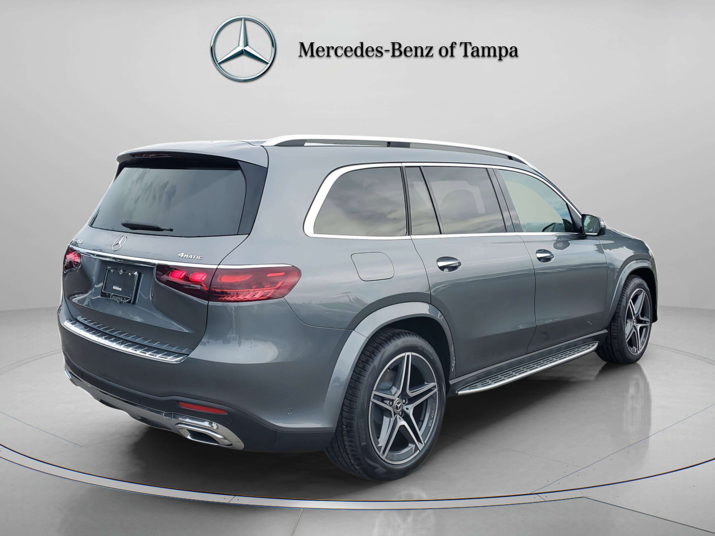 Certified 2026 Mercedes-Benz GLS 450 4MATIC image 4