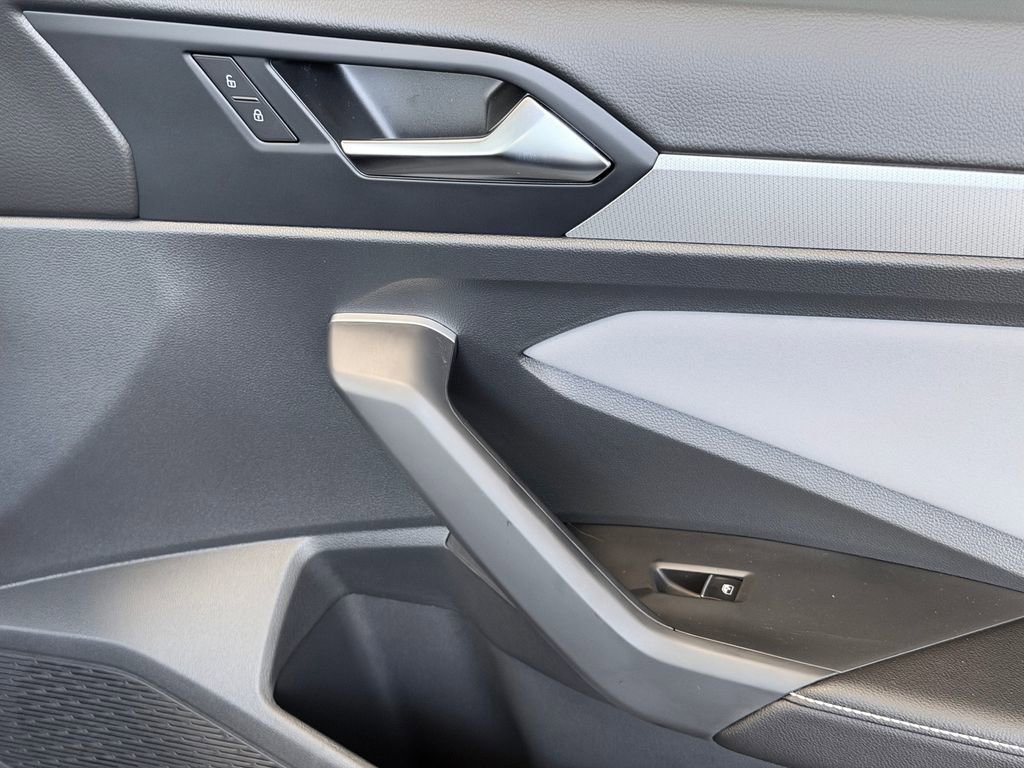 New 2026 Volkswagen Jetta SE FWD image 27