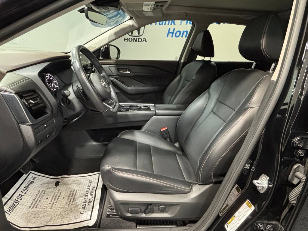 Used 2023 Nissan Rogue SL w/ SL Premium Package AWD/4WD image 10