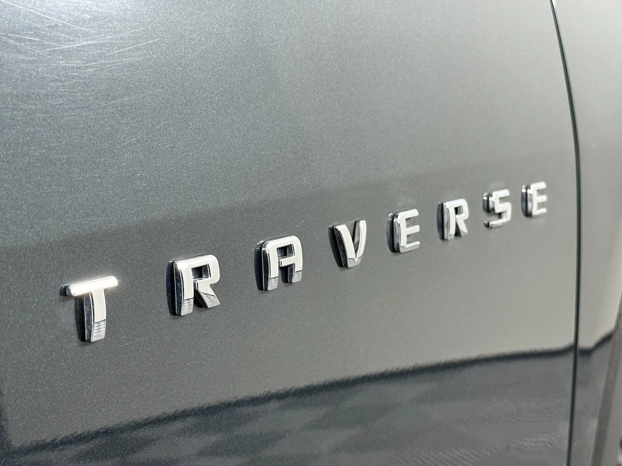 Used 2018 Chevrolet Traverse LT image 16