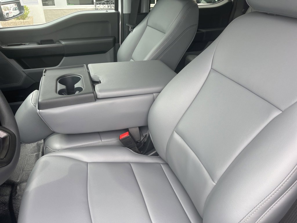 New 2025 Ford F350 XL w/ XL Chrome Package image 10
