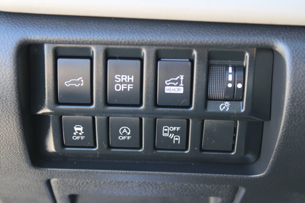 Certified 2024 Subaru Forester Limited image 13