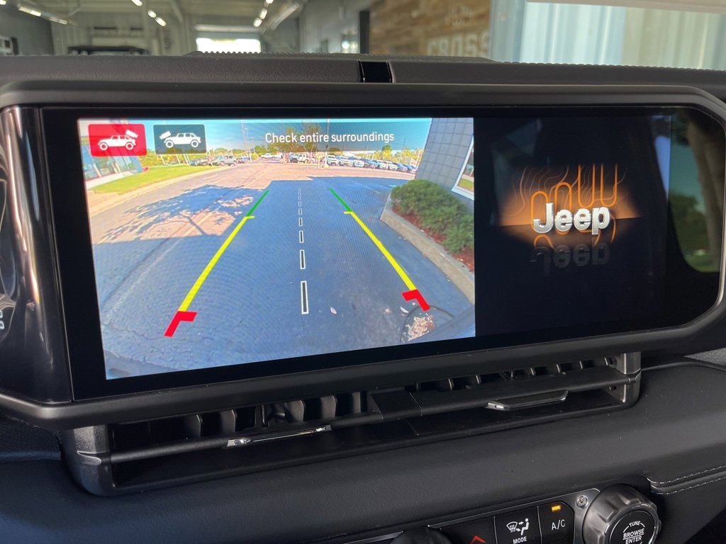 New 2026 Jeep Wrangler Unlimited Sahara image 19