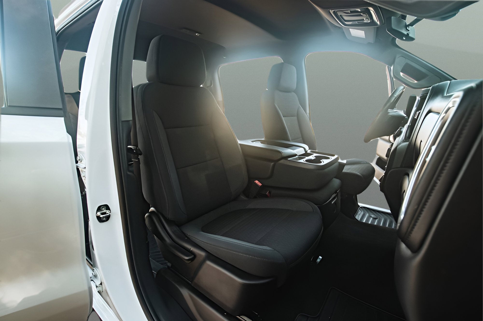 Used 2020 Chevrolet Silverado 1500 LT w/ All-Star Edition image 18