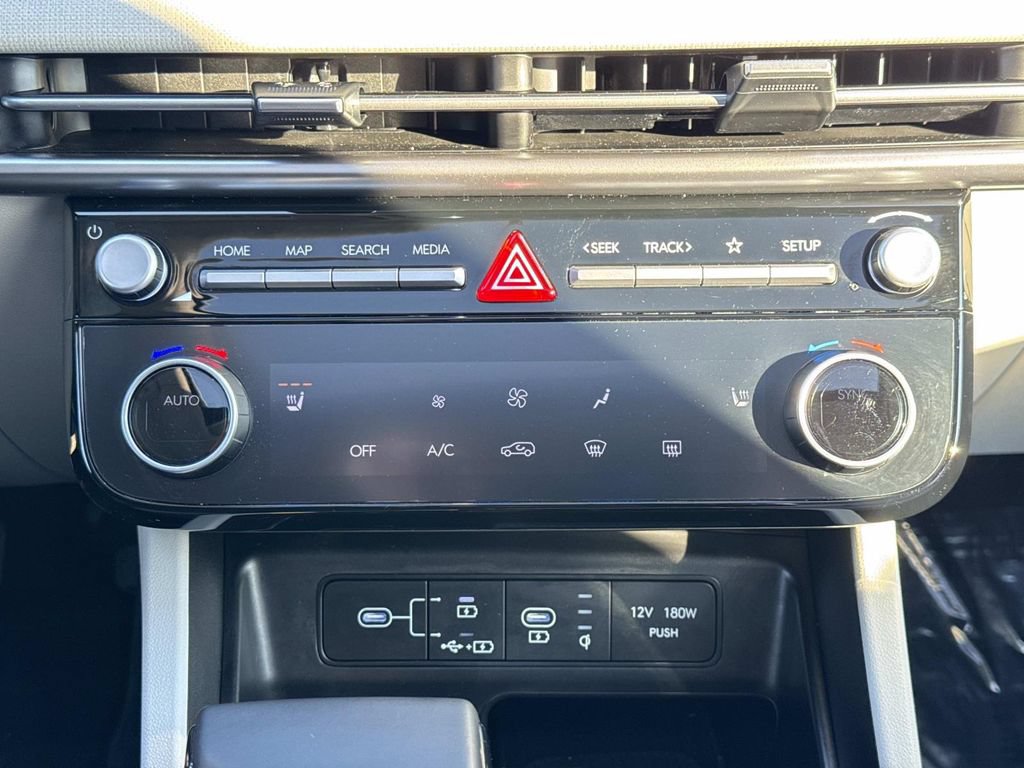 Used 2025 Hyundai Tucson SEL AWD/4WD image 7