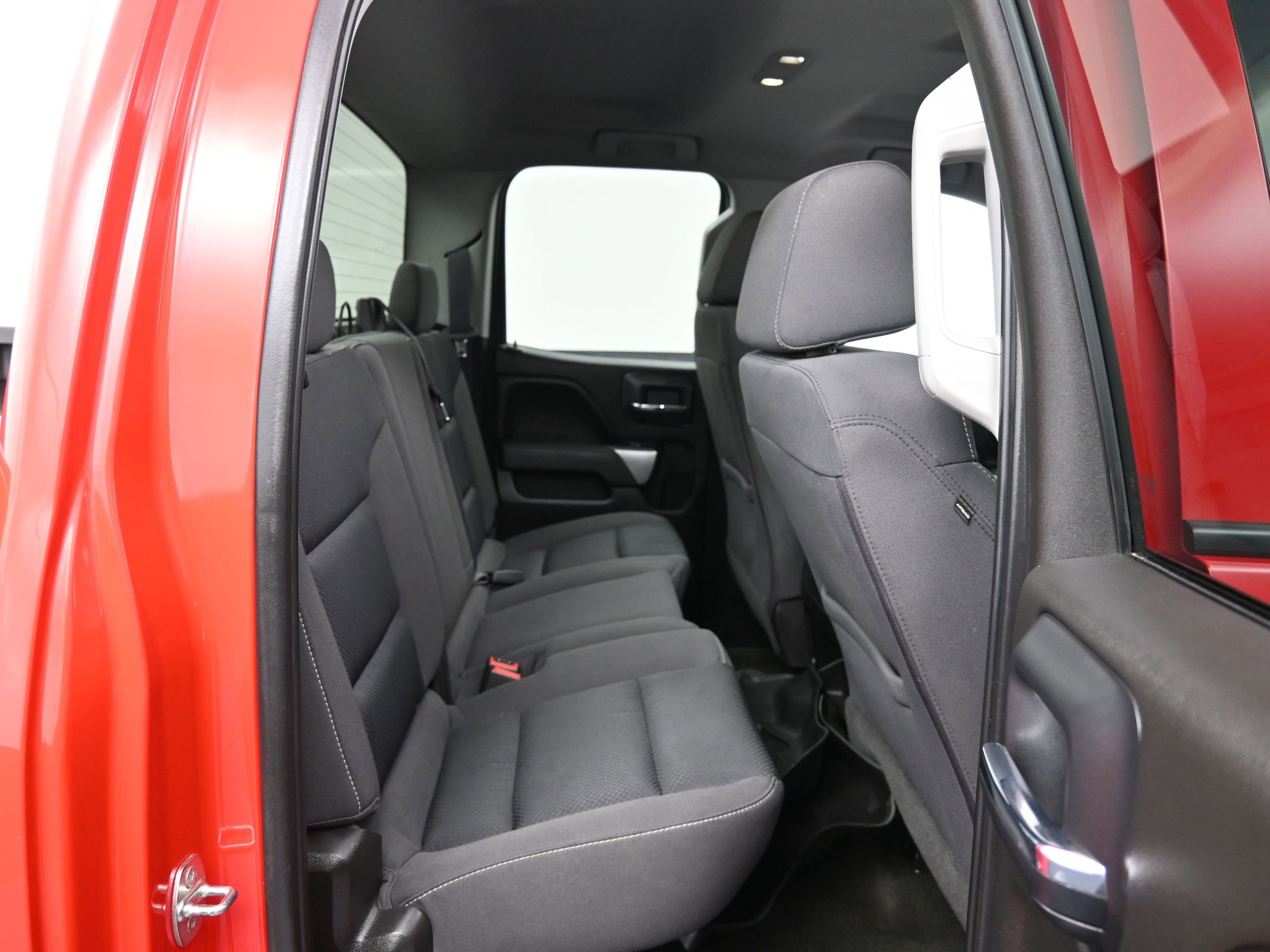 Used 2017 Chevrolet Silverado 1500 LT w/ All Star Edition image 38