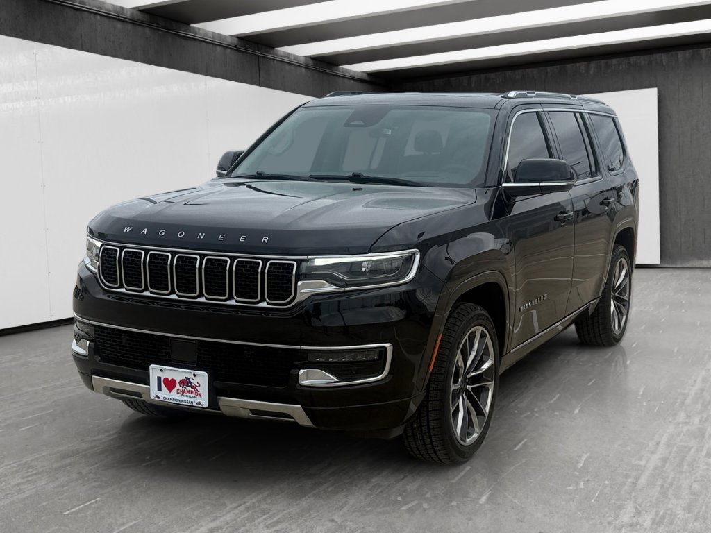 Used 2023 Jeep Wagoneer Series III w/ Premium Group I AWD/4WD image 1