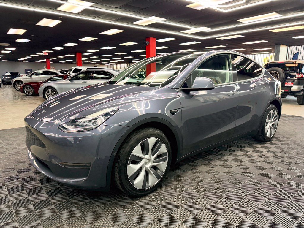 Used 2023 Tesla Model Y Long Range AWD/4WD image 8