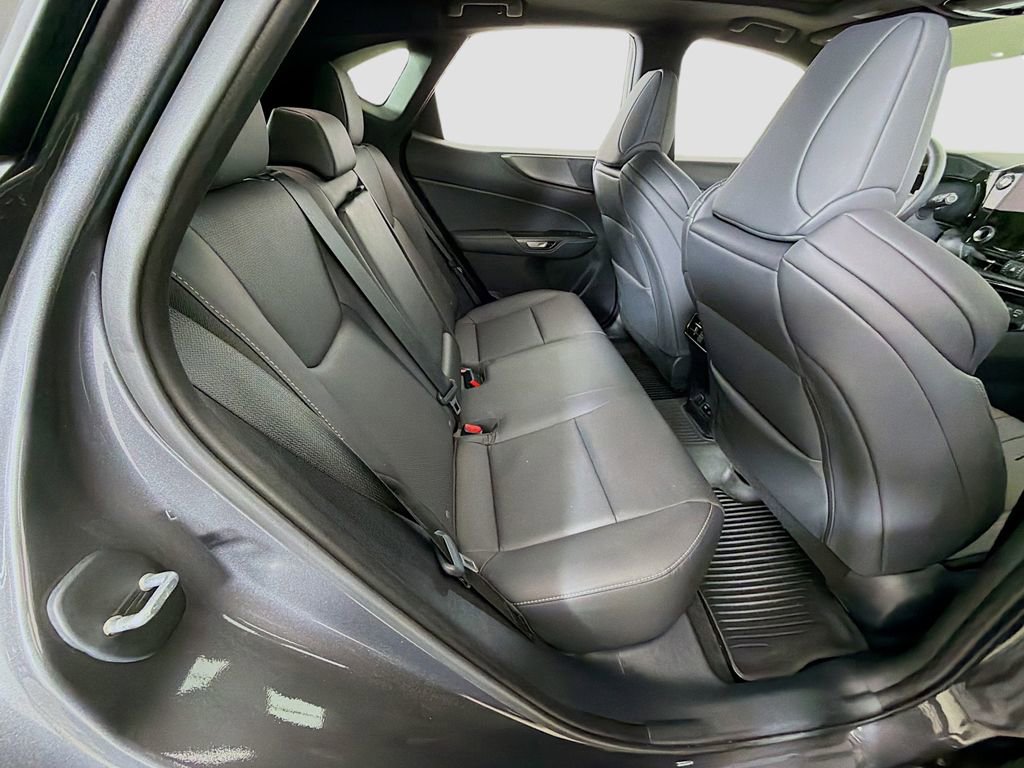 Used 2025 Lexus NX 350 F Sport image 25