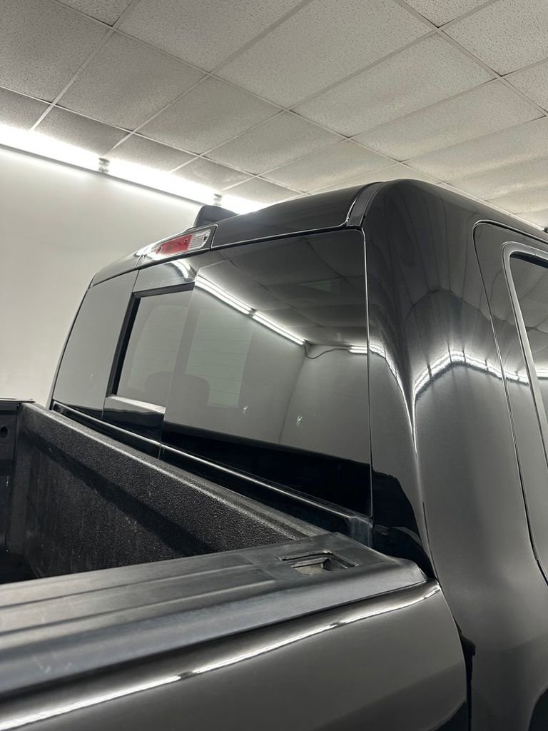 Used 2022 RAM 1500 Laramie w/ Night Edition AWD/4WD image 32