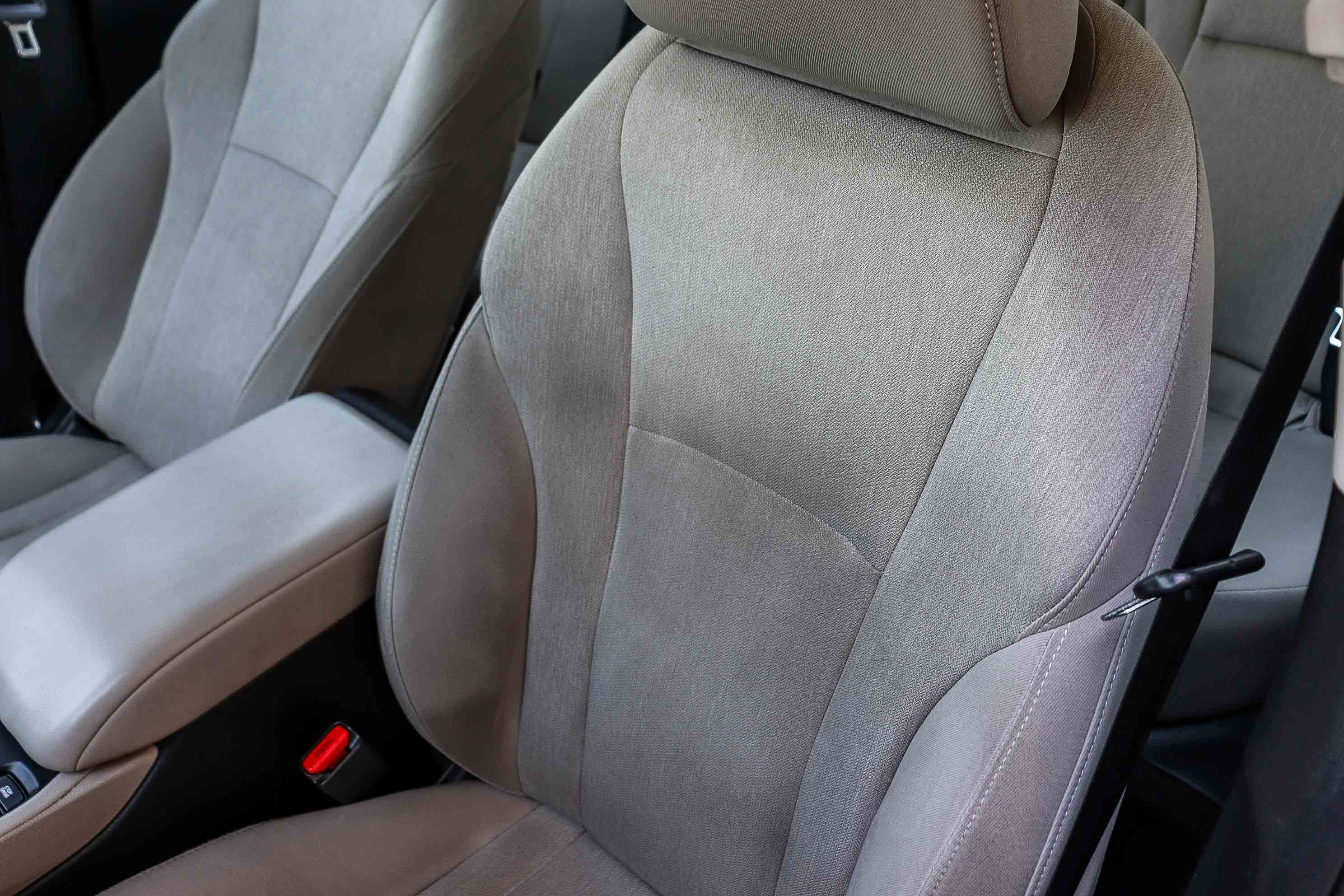 Certified 2024 Honda Accord EX image 30