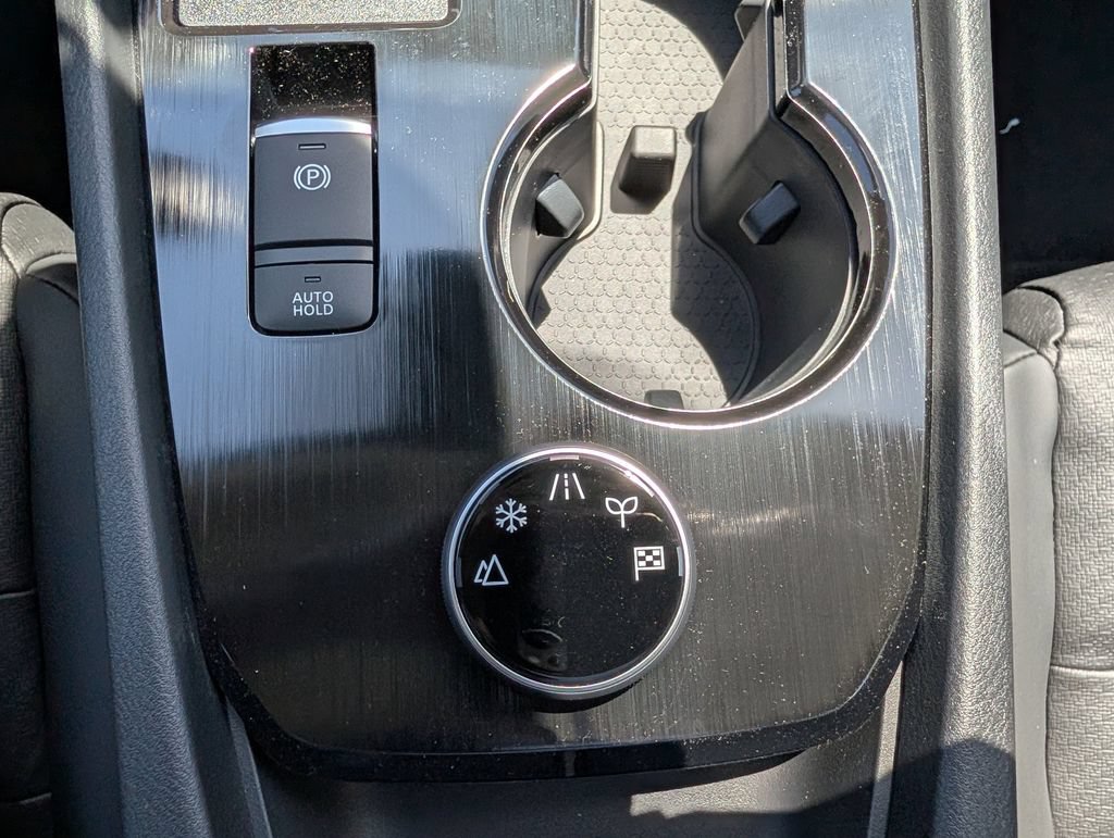 New 2026 Nissan Rogue Dark Armor AWD/4WD image 32