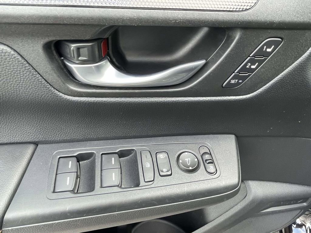 Used 2024 Honda CR-V Sport-L image 16