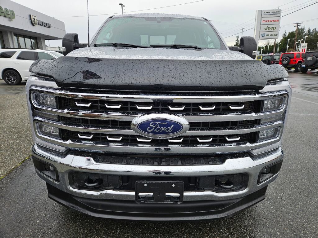 Used 2024 Ford F350 Lariat image 7