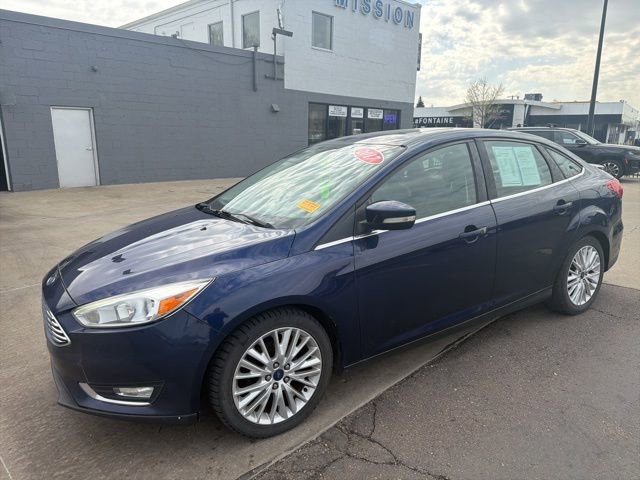 Used 2017 Ford Focus Titanium FWD image 7