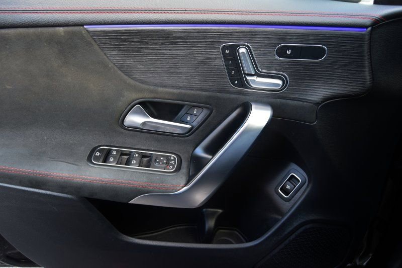 Used 2023 Mercedes-Benz CLA 250 4MATIC w/ AMG Line image 8