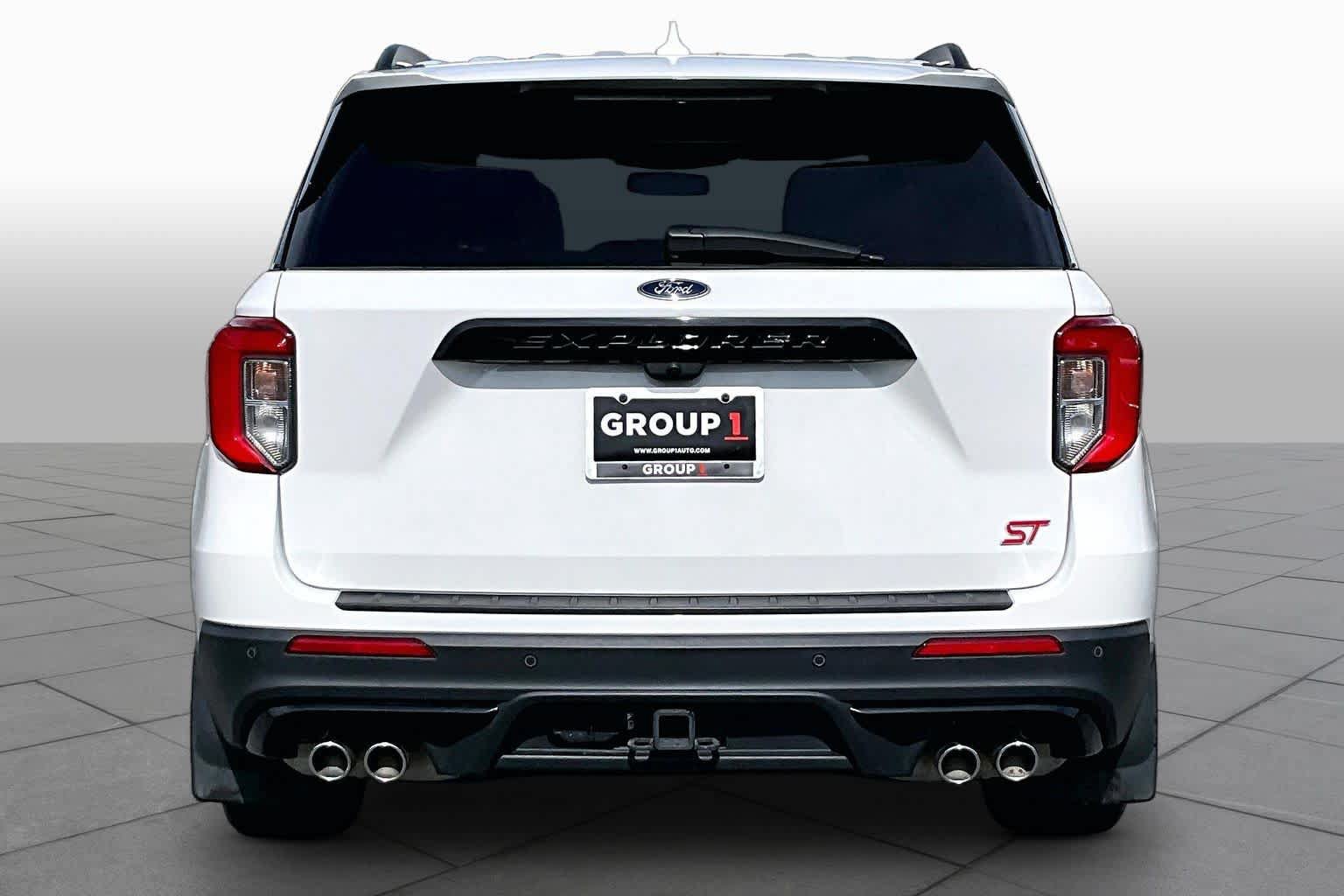 Used 2024 Ford Explorer ST w/ Equipment Group 401A AWD/4WD image 5