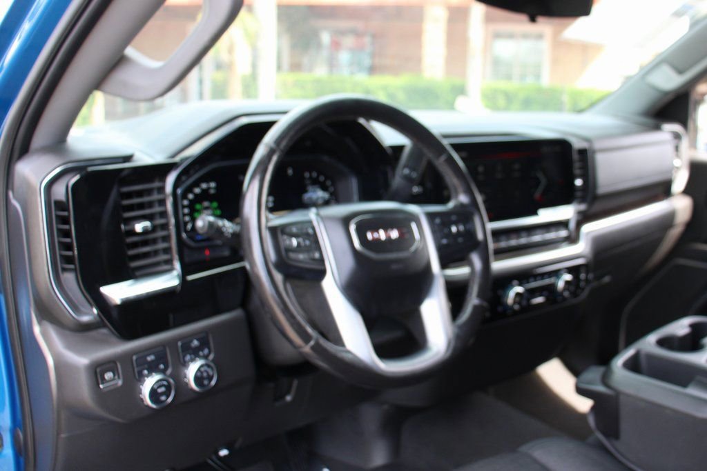 Used 2022 GMC Sierra 1500 Elevation AWD/4WD image 17