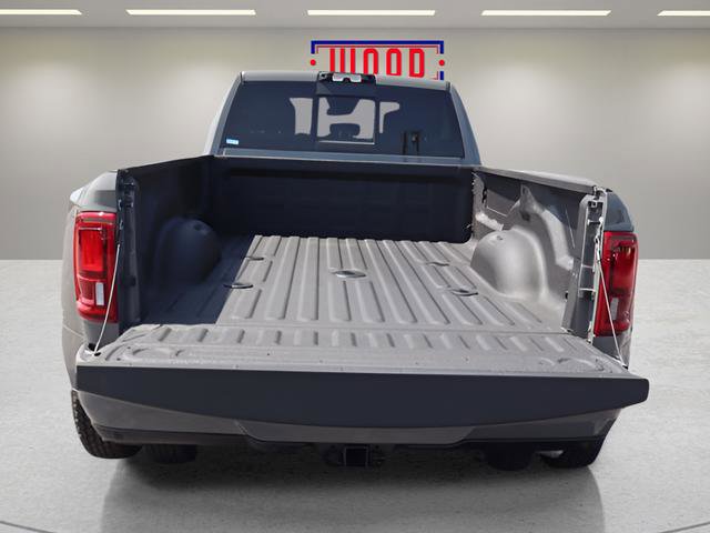 New 2026 RAM 3500 Laramie AWD/4WD image 10