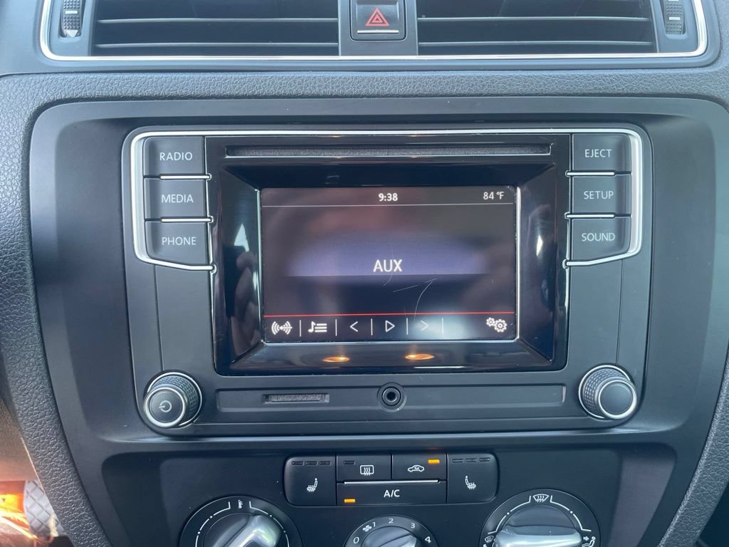 Used 2017 Volkswagen Jetta S w/ Jetta S Cold Weather Package FWD image 20