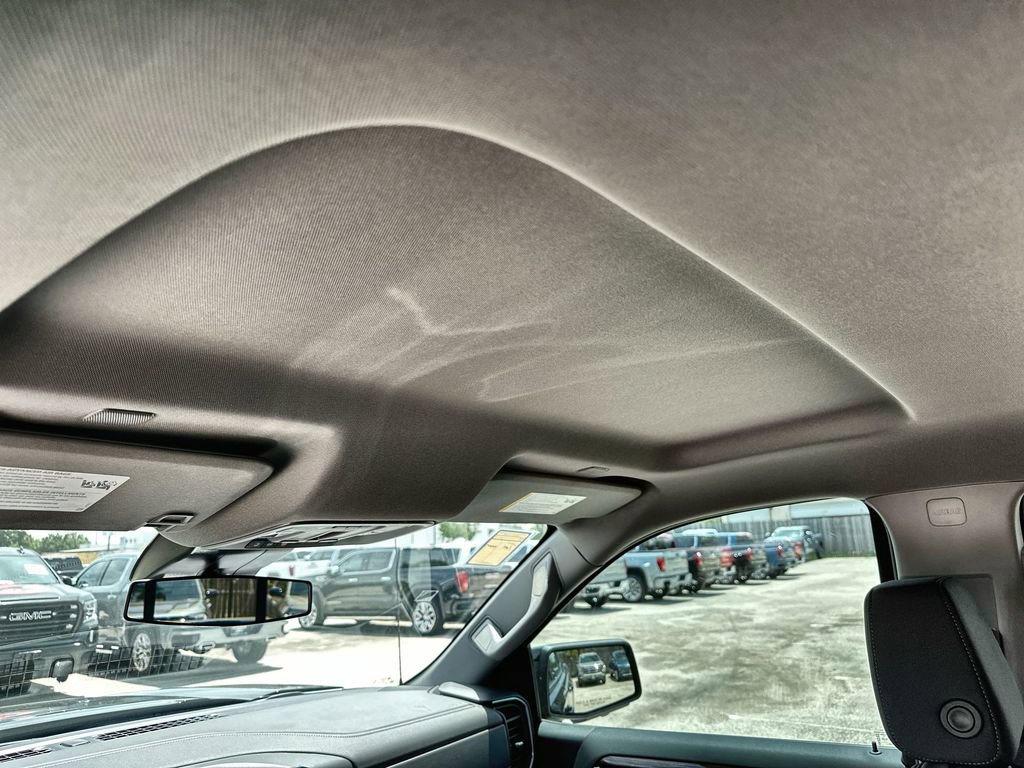 New 2026 GMC Sierra 1500 Elevation image 19