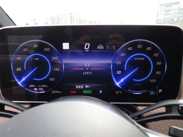 Certified 2023 Mercedes-Benz EQE 350+ 4MATIC Sedan w/ Exclusive Trim Package image 14