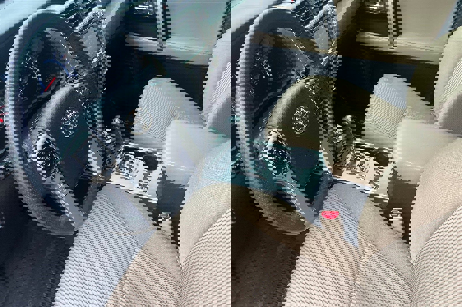 Used 2018 Toyota 4Runner SR5 image 12