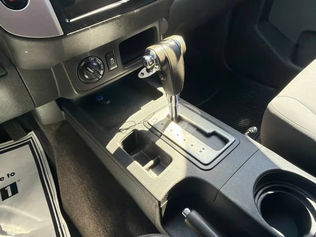 Used 2012 Nissan Xterra S AWD/4WD image 33
