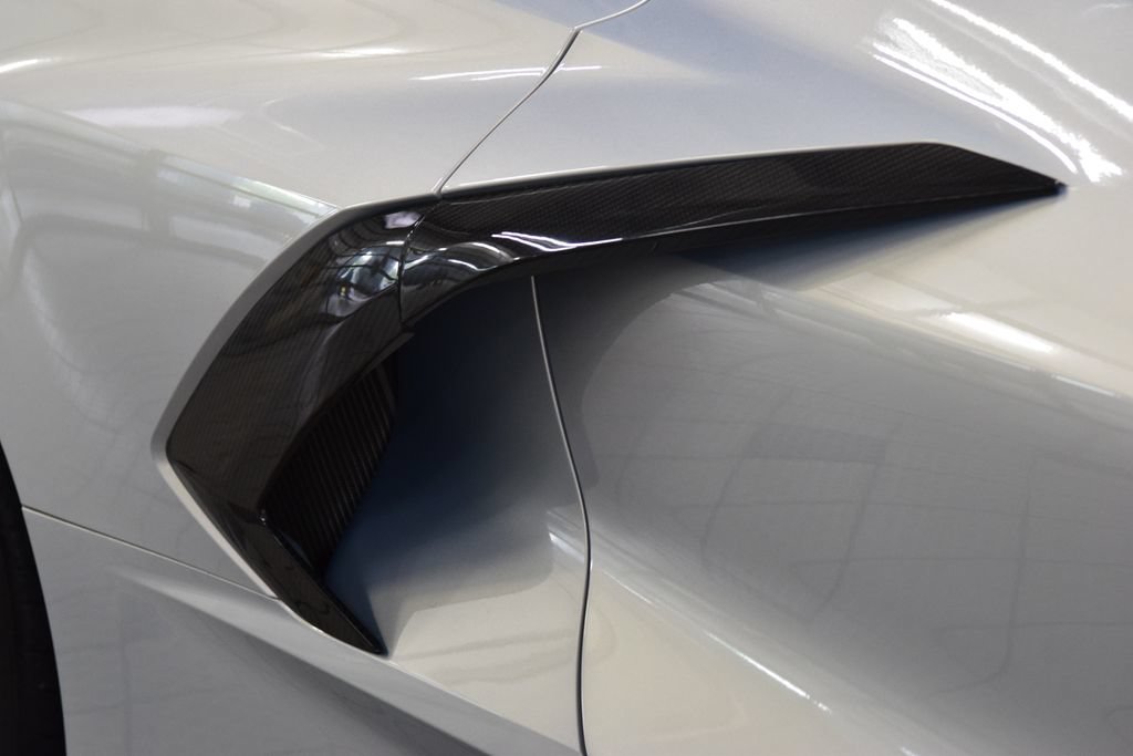 Used 2022 Chevrolet Corvette Stingray Preferred Conv w/ Z51 Performance Package RWD image 17