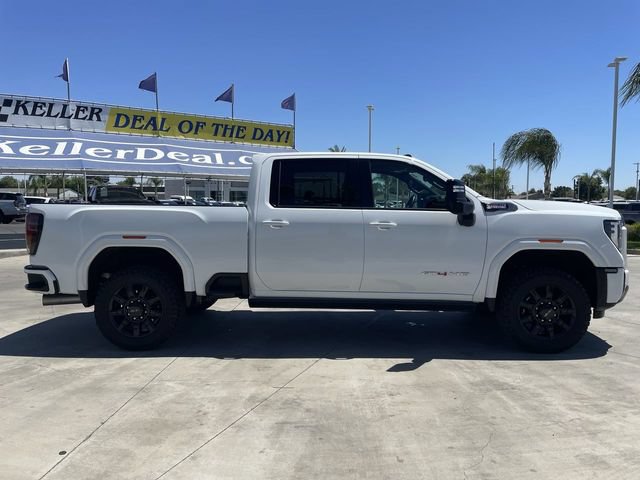 Used 2025 GMC Sierra 2500 AT4 w/ AT4 Premium Plus Package AWD/4WD image 9