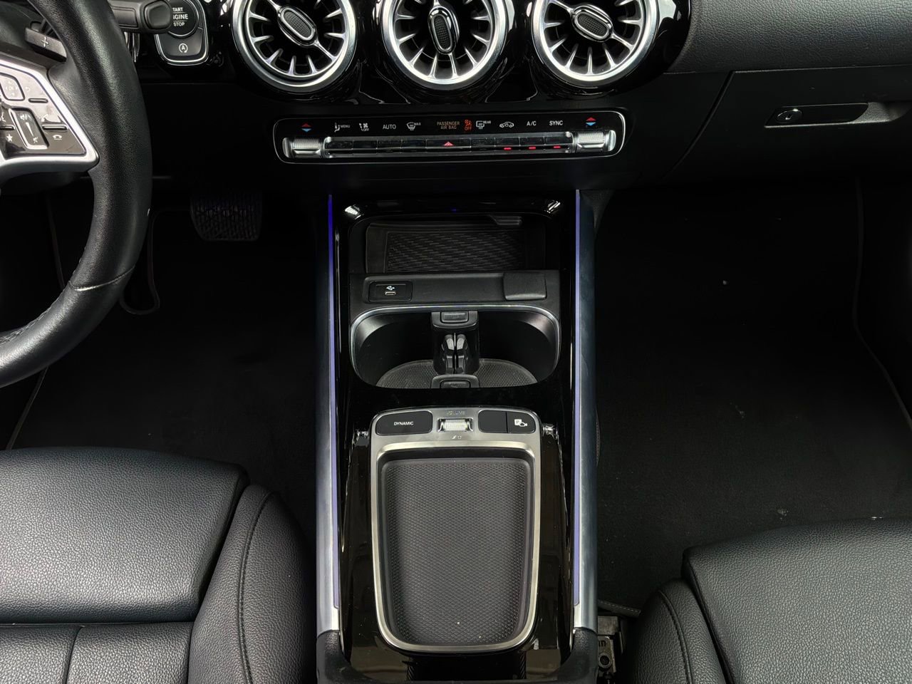 Used 2025 Mercedes-Benz GLA 250 image 16