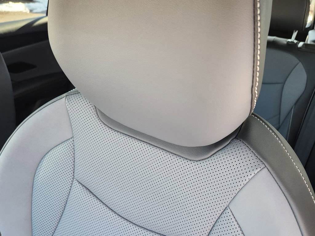 New 2026 Volkswagen Tiguan SE image 6