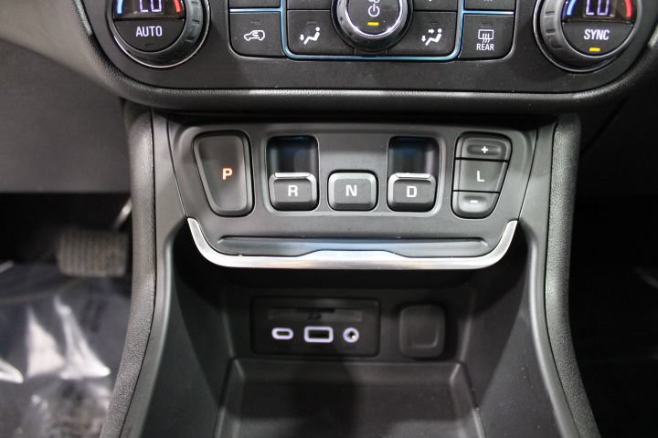 Used 2021 GMC Terrain SLT w/ Elevation Edition AWD/4WD image 36