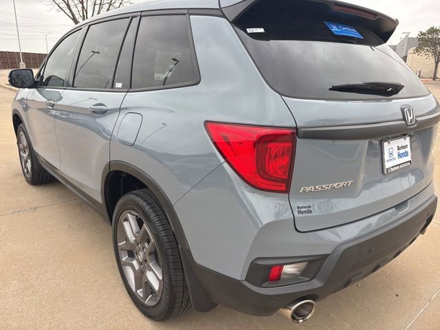 Used 2023 Honda Passport EX-L image 4