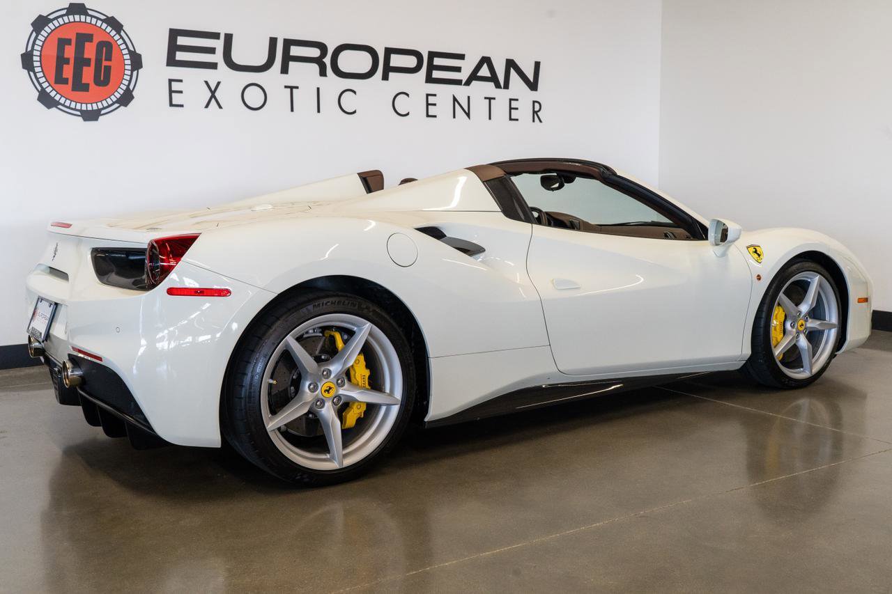 Used 2018 Ferrari 488 Spider RWD image 38